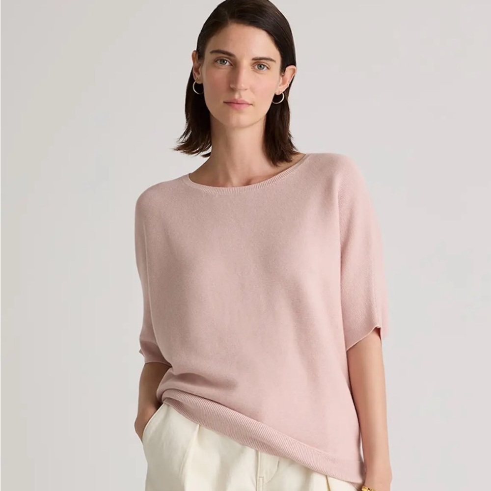 Quince beautiful cashmere 
/cotton blend sweater that works in all seasons.
